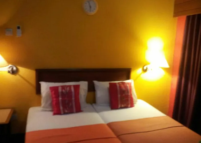 Richone Maluri Private Hotel